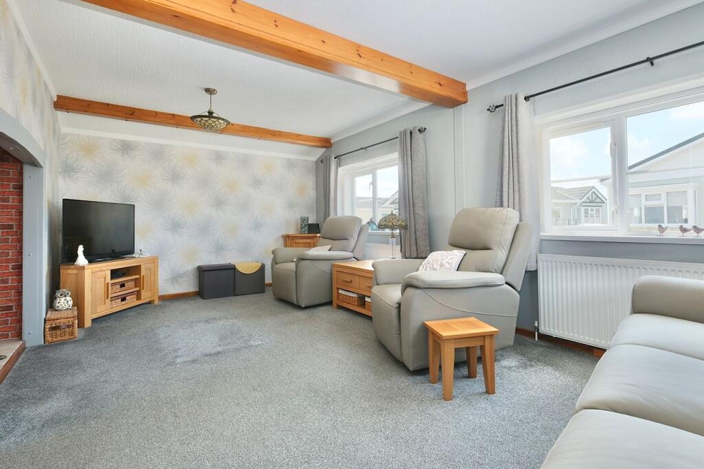 House in Huntingdonshire, Houghton and Wyton - View 3