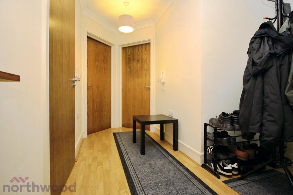 Apartment in High Wycombe, Sands - View 5