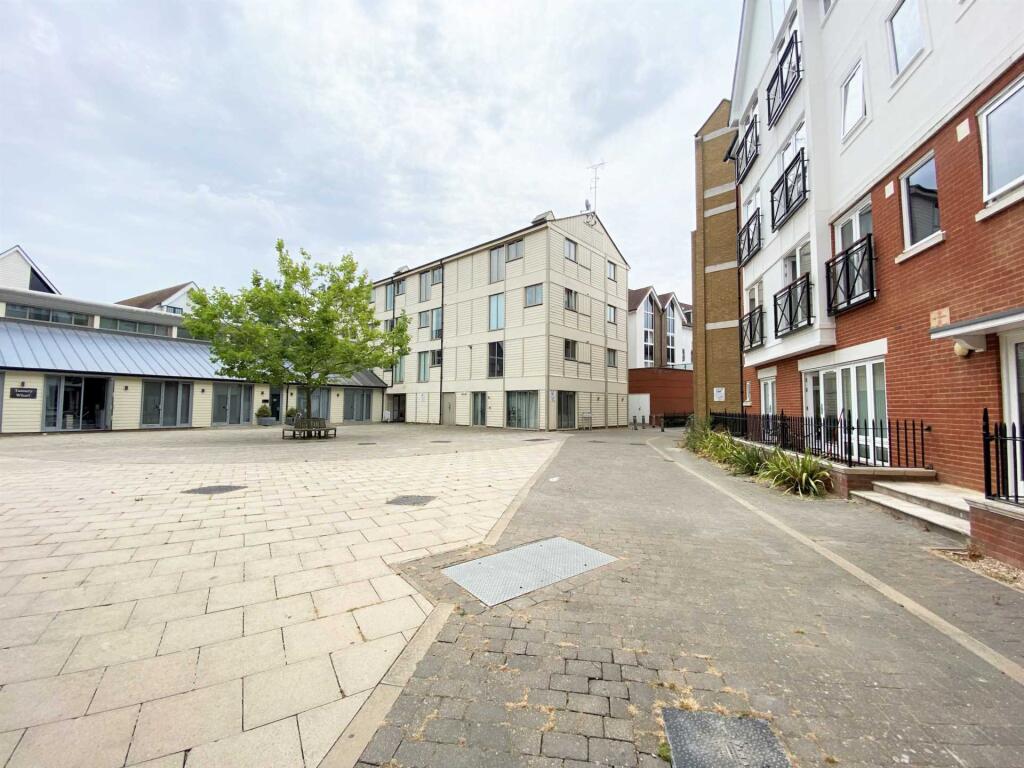 Property photo 11