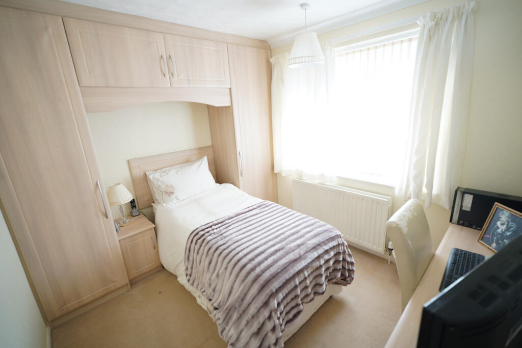 House in Northampton - More
