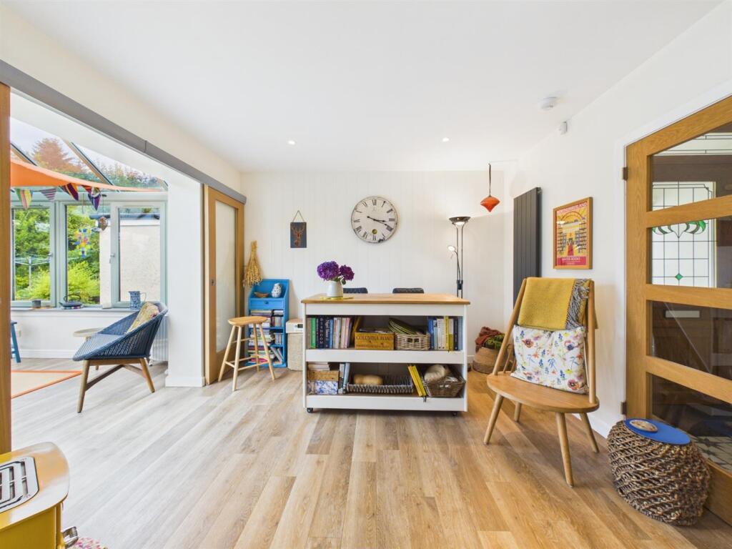 House in Perth - More