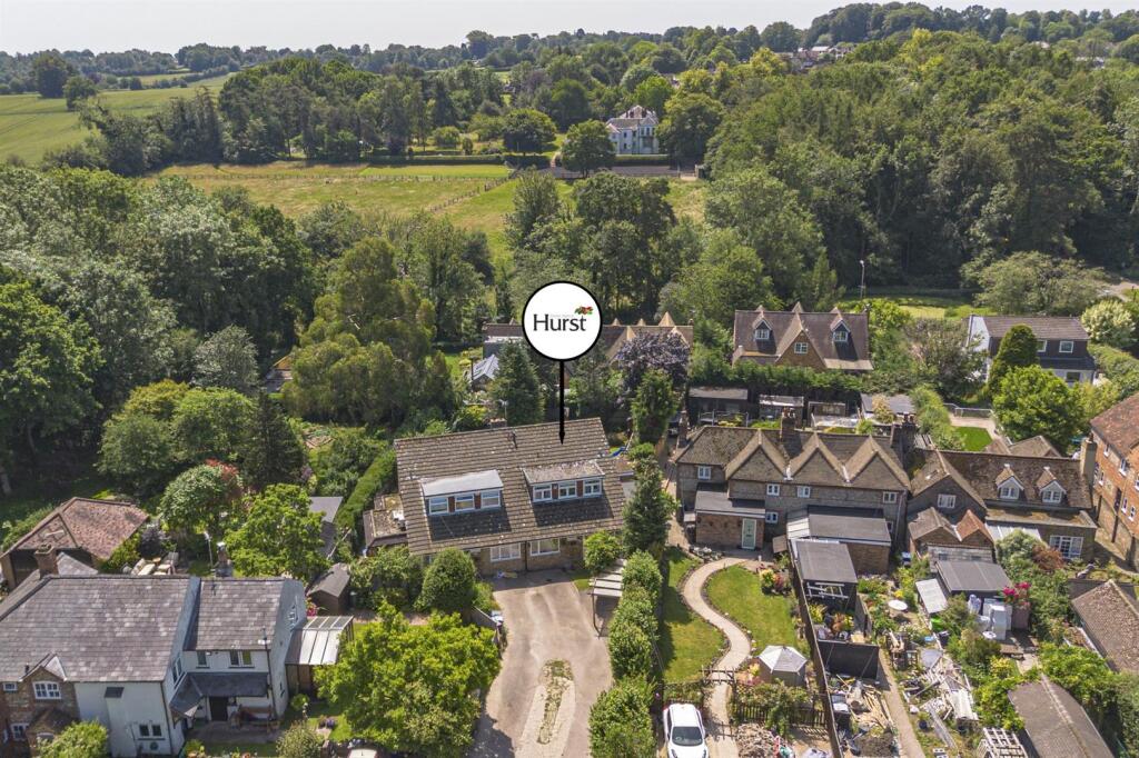 Main image of property: THE LARCHLANDS, PENN