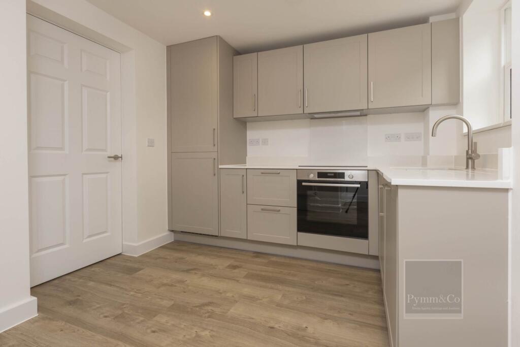 Renovated Grade II Listed Cottage photo 3