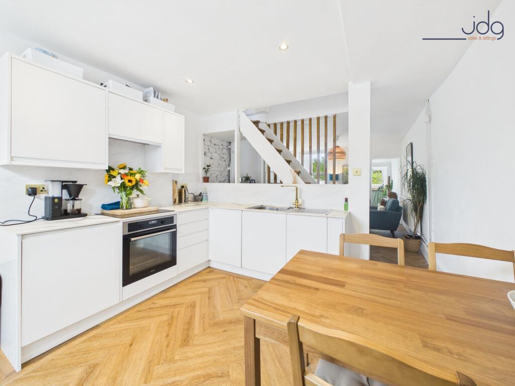 House in Lancaster, Freehold, Moorlands - View 3