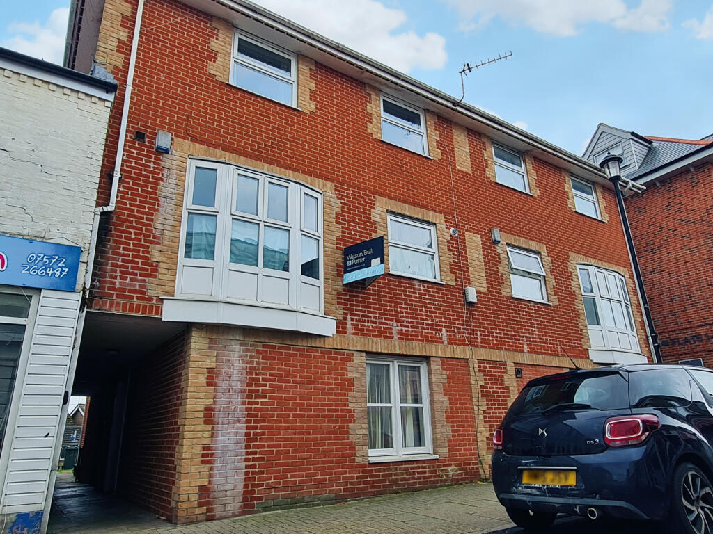 Main image of property: High Street, Ryde