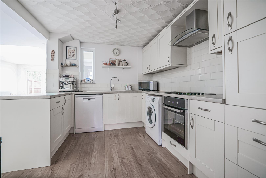 House in Dacorum, Hertfordshire - View 3