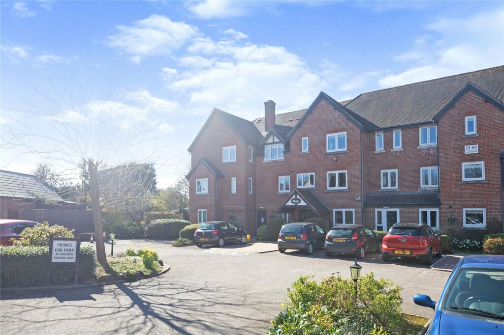 Main image of property: Swan Court, Banbury Road, Stratford-Upon-Avon, Warwickshire, CV37