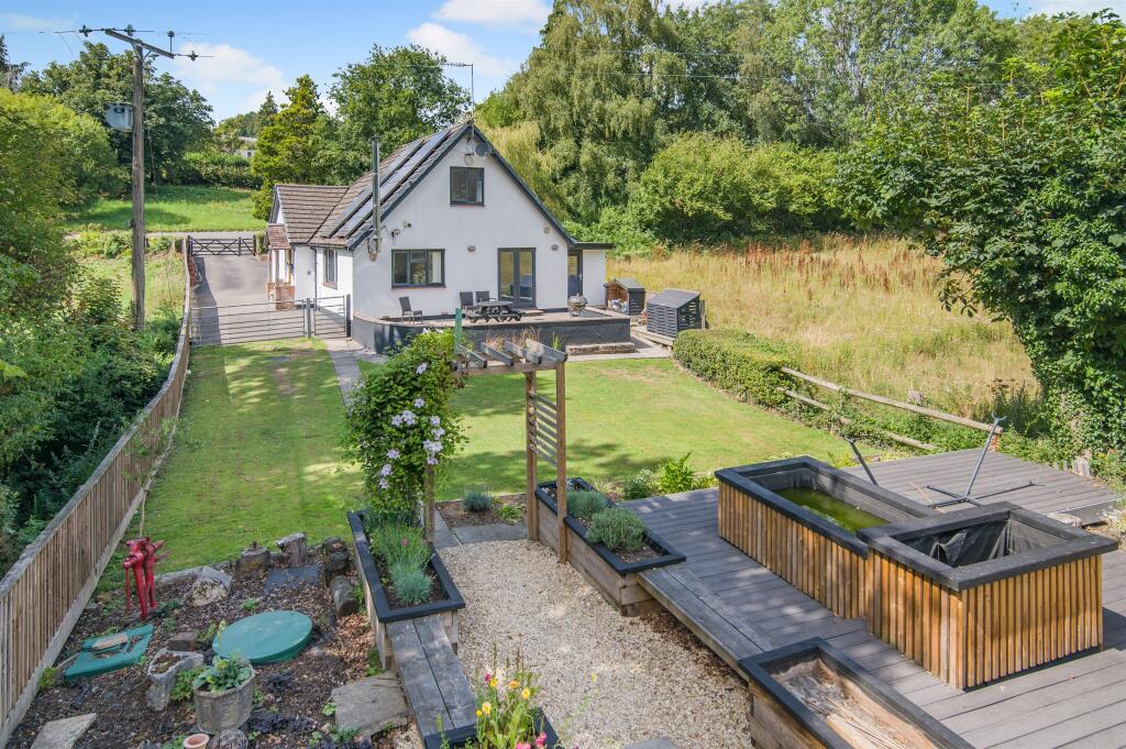 Main image of property: Glascoed, Pontypool