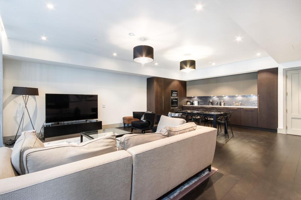 Main image of property: 55 Victoria Street, London, SW1H