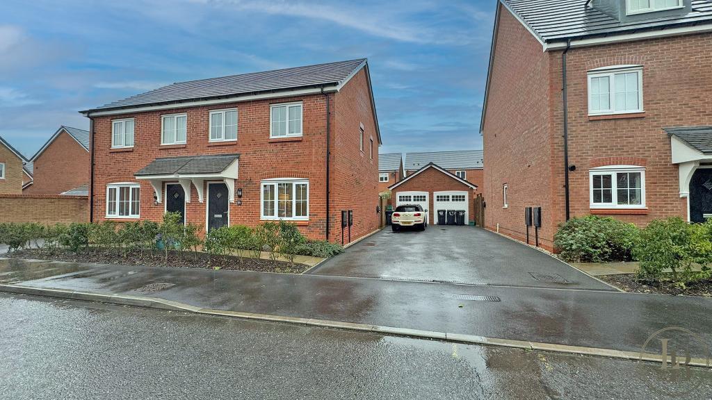 Main image of property: Flatts Lane, Calverton, Nottingham, Nottinghamshire, NG14 6LA
