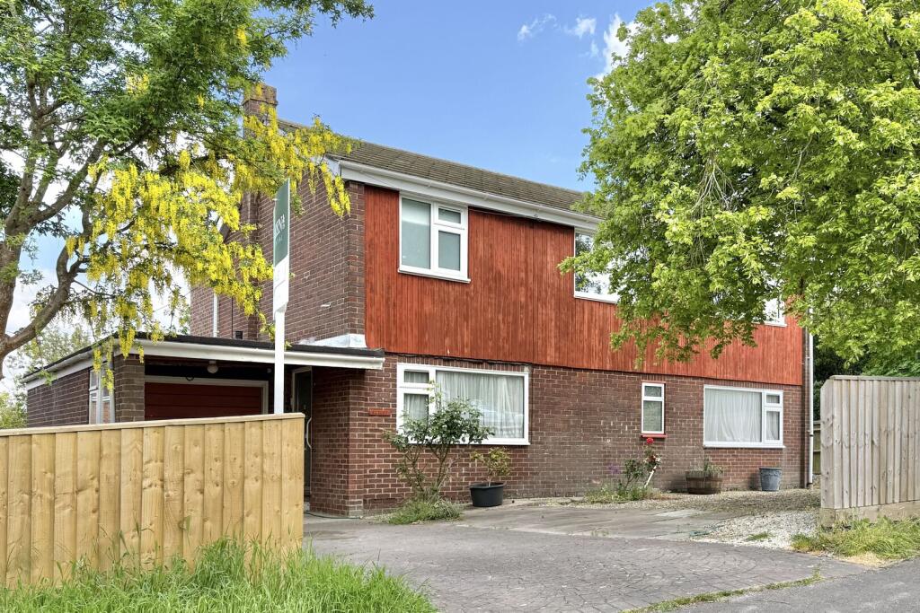 Main image of property: Sarajac Avenue, East Challow