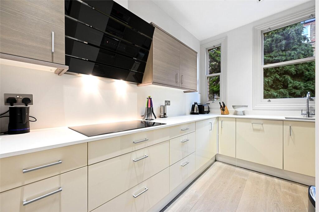 Bolingbroke Road, Brook Green, London, W14 photo 3