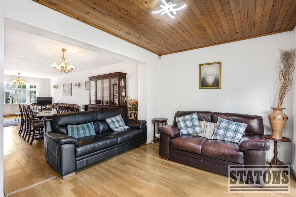 House in Barnet, Hadley Wood - View 6
