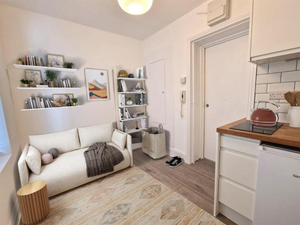 Main image of property: Gloucester Road, SW7, South Kensington