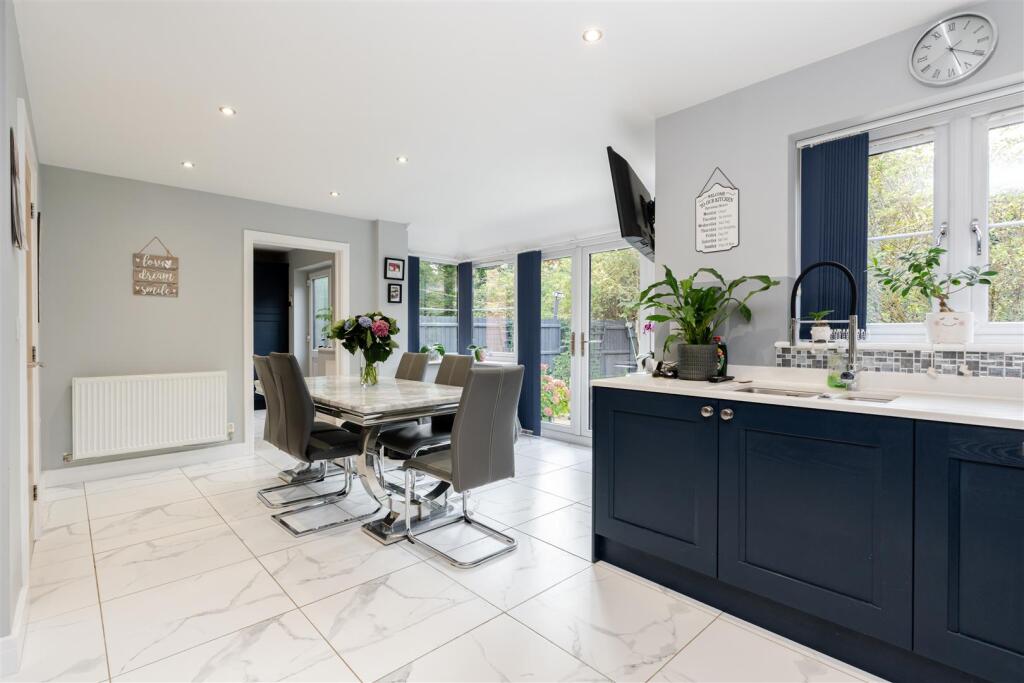 House in Peterborough - View 5