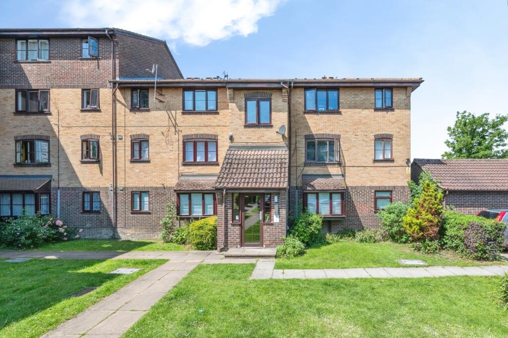 Main image of property: Conway Gardens, Grays, Essex, RM17