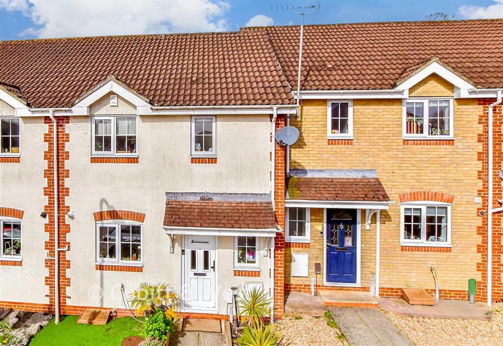 Main image of property: Goldcrest Close, Waterlooville, Hampshire