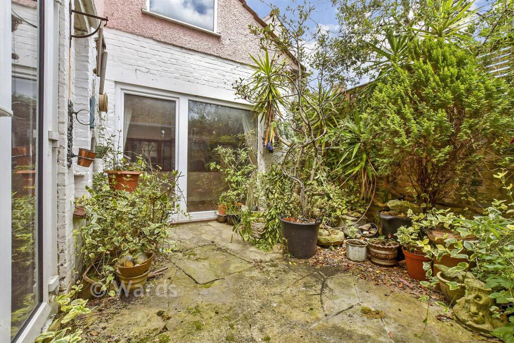 Bowling Street, Sandwich, Kent - View 3