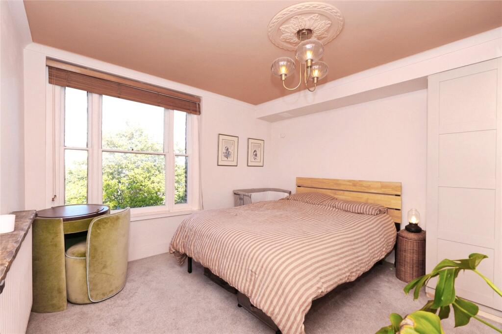Apartment in London, New Cross - View 5