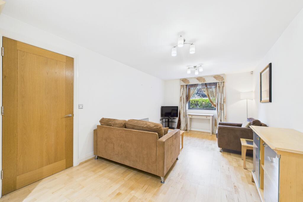 Apartment in London - View 4