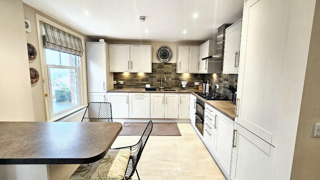 3 Holmwood,Clive Avenue, Church Stretton, Shropshire, SY6 7BL photo 2