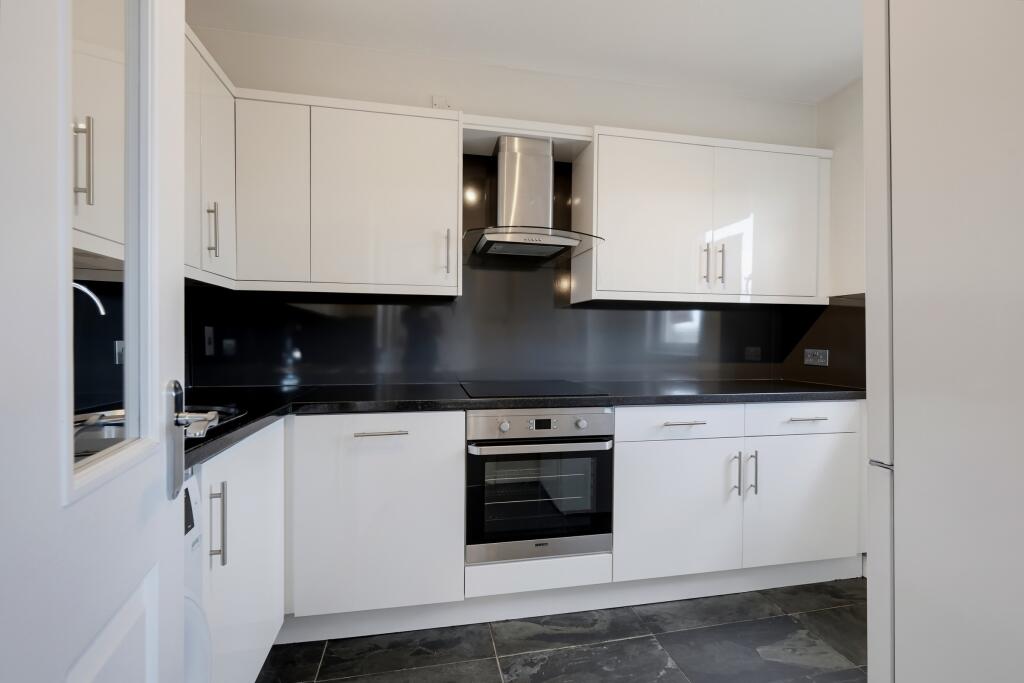 Main image of property: Hardgate, The City Centre, Aberdeen, AB10