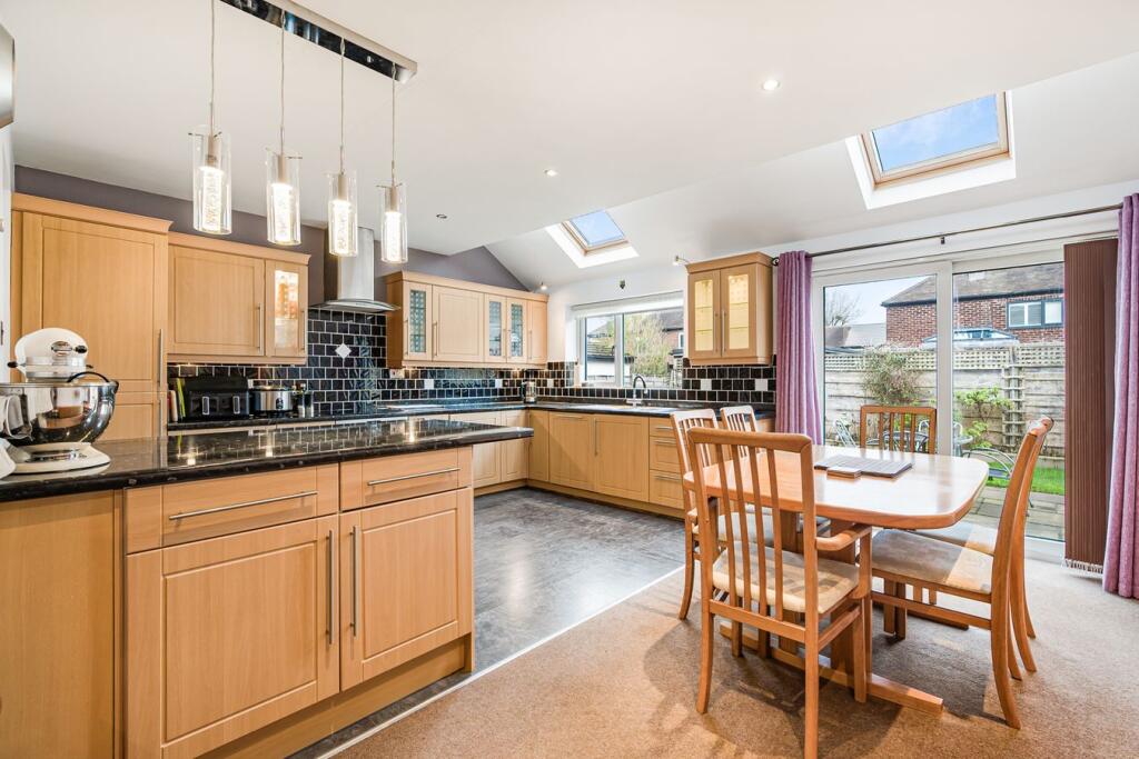 House in Alderley Edge, Cheshire East - View 4