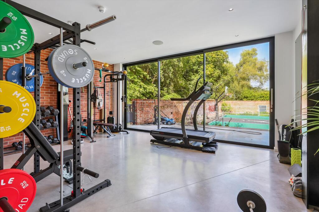 Property photo 11