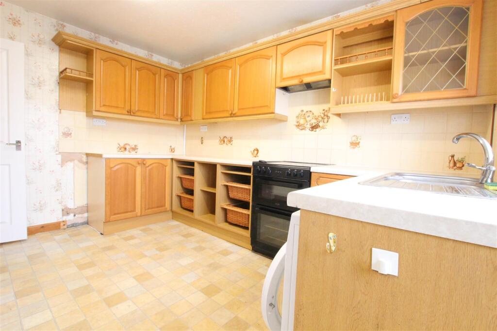 House in Kingston upon Hull, Bransholme - View 5