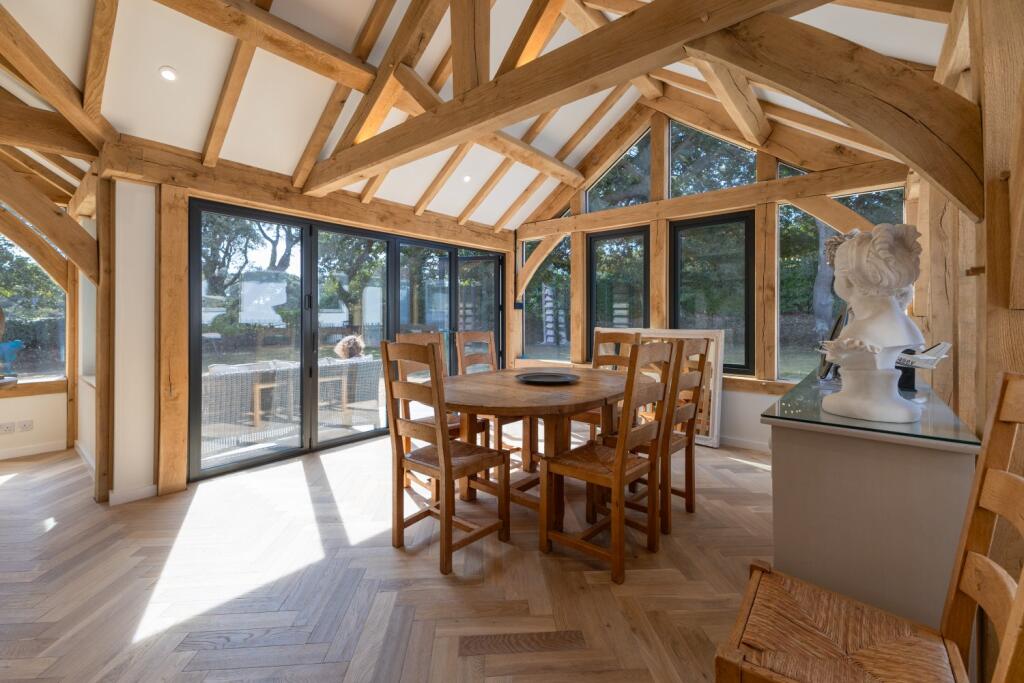 House in Guernsey - View 4
