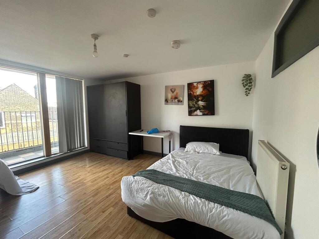 Main image of property: Raven Row, Noor Court, E1