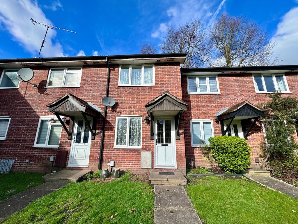 Main image of property: Kingfisher Close, Farnborough, Hampshire, GU14