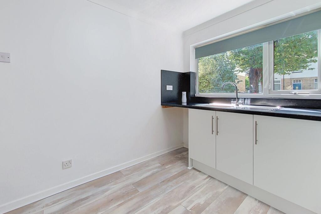 Apartment in Huddersfield - More