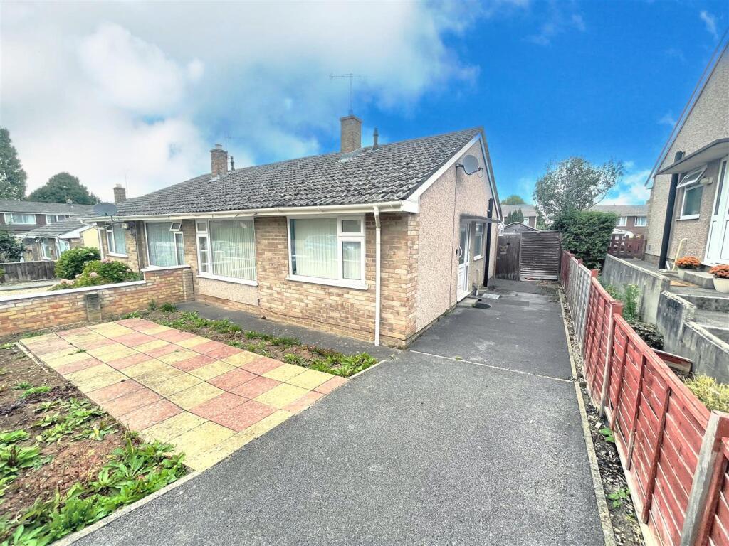 Main image of property: Oldmixon Road, Weston-Super-Mare