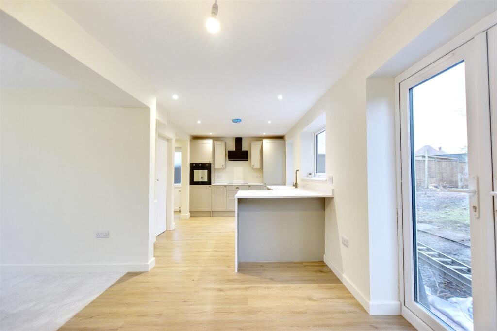 House in Nottingham, Stapleford - View 4
