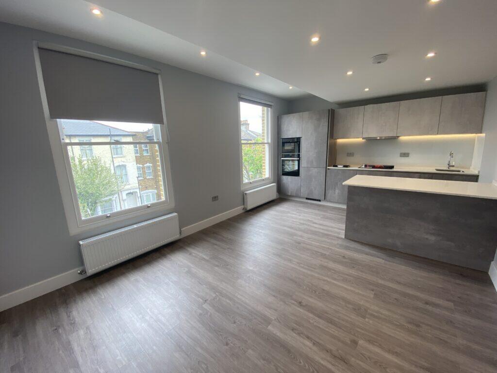 Main image of property: 1 Bedroom Flat, Wilberforce Road, Finsbury Park, N4