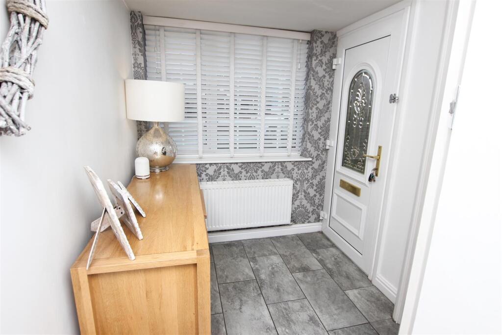 Belvoir Avenue, Barnburgh, Doncaster photo 4