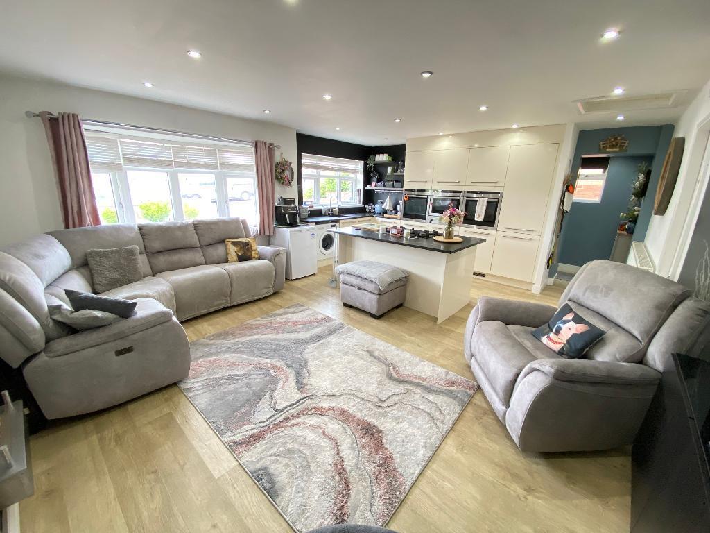 House in Stoke-on-Trent, Normacot - View 3