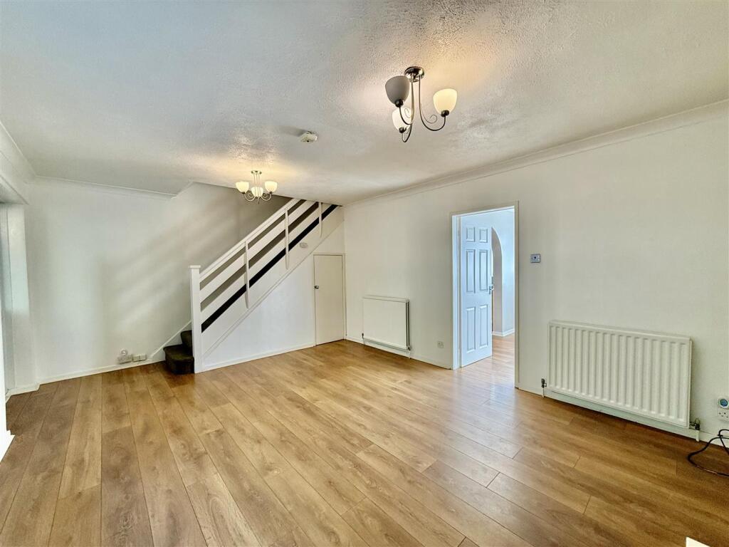 House in Newcastle upon Tyne - View 4
