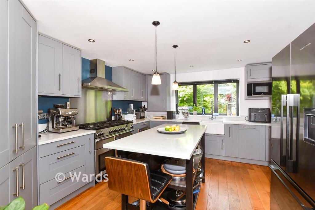 Warmlake Road, Sutton Valence, Maidstone, Kent - View 3