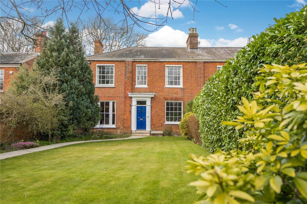 Main image of property: Newmarket Road, Norwich, Norfolk, NR2