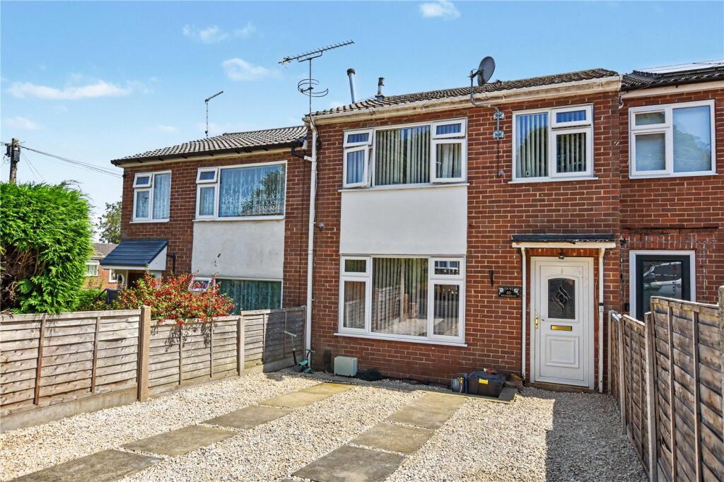 Main image of property: Moorfield, Gildersome, Morley, Leeds