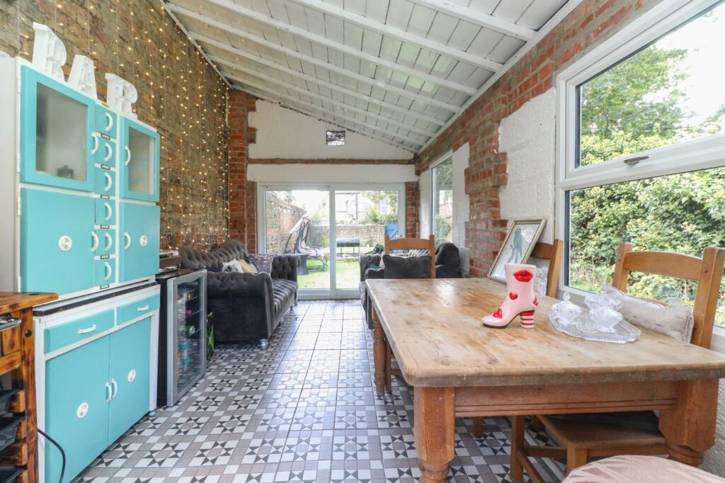 House in Thanet, Margate Old Town, Cliftonville - View 4