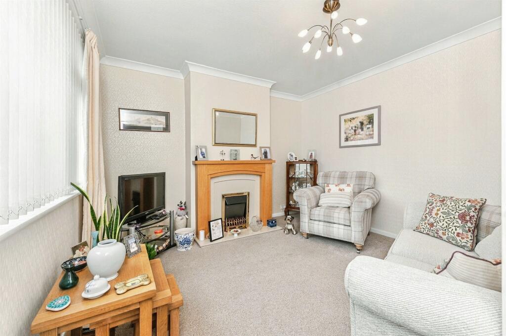 House in Kirklees, West Yorkshire - View 5
