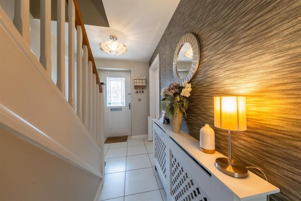 Lynchet Road, Malpas photo 4