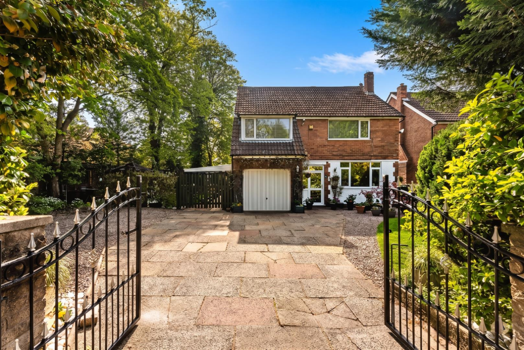 Main image of property: Moss Lane, Sale