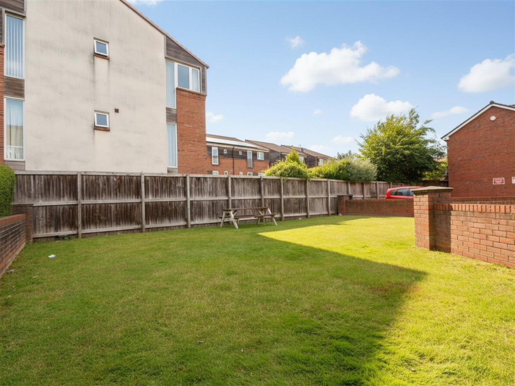 Property photo 8