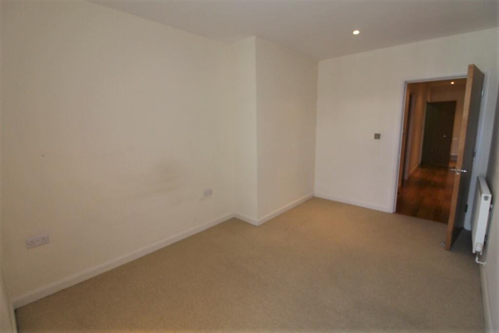 Apartment in Ipswich - More