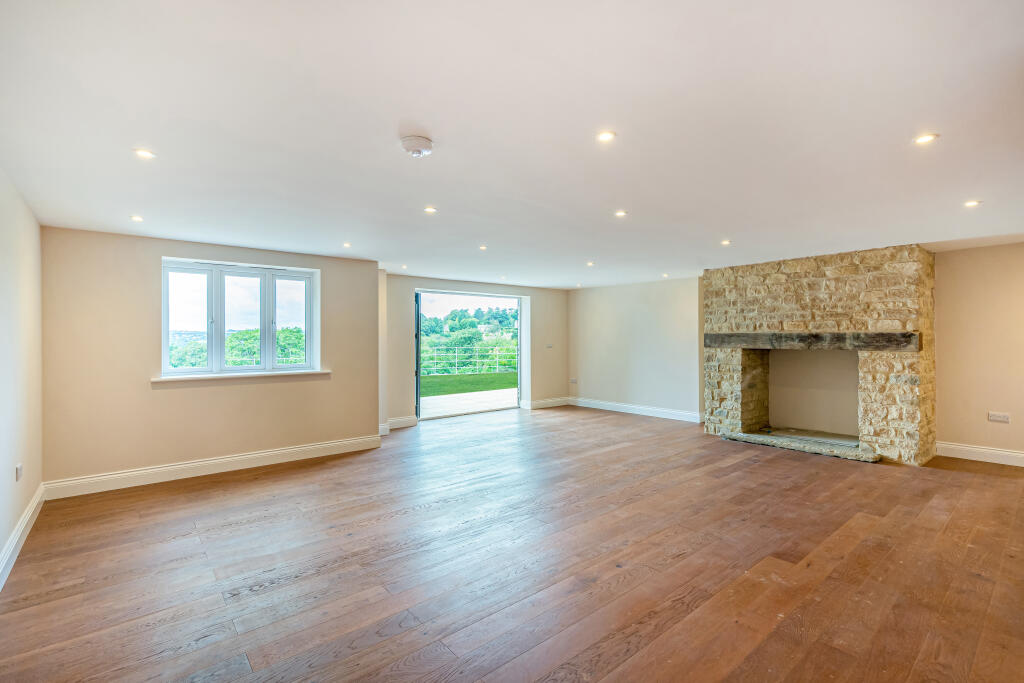 House in Stroud, Minchinhampton - View 4