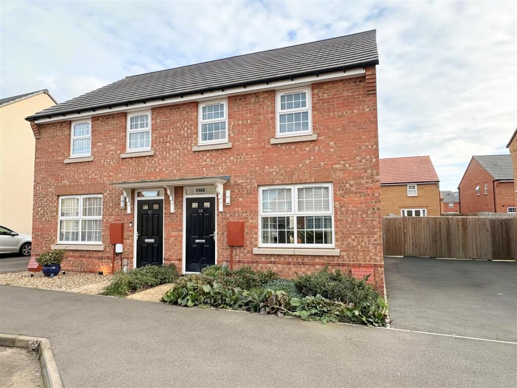 Main image of property: Chadwick Crescent, Leighton Buzzard, Bedfordshire